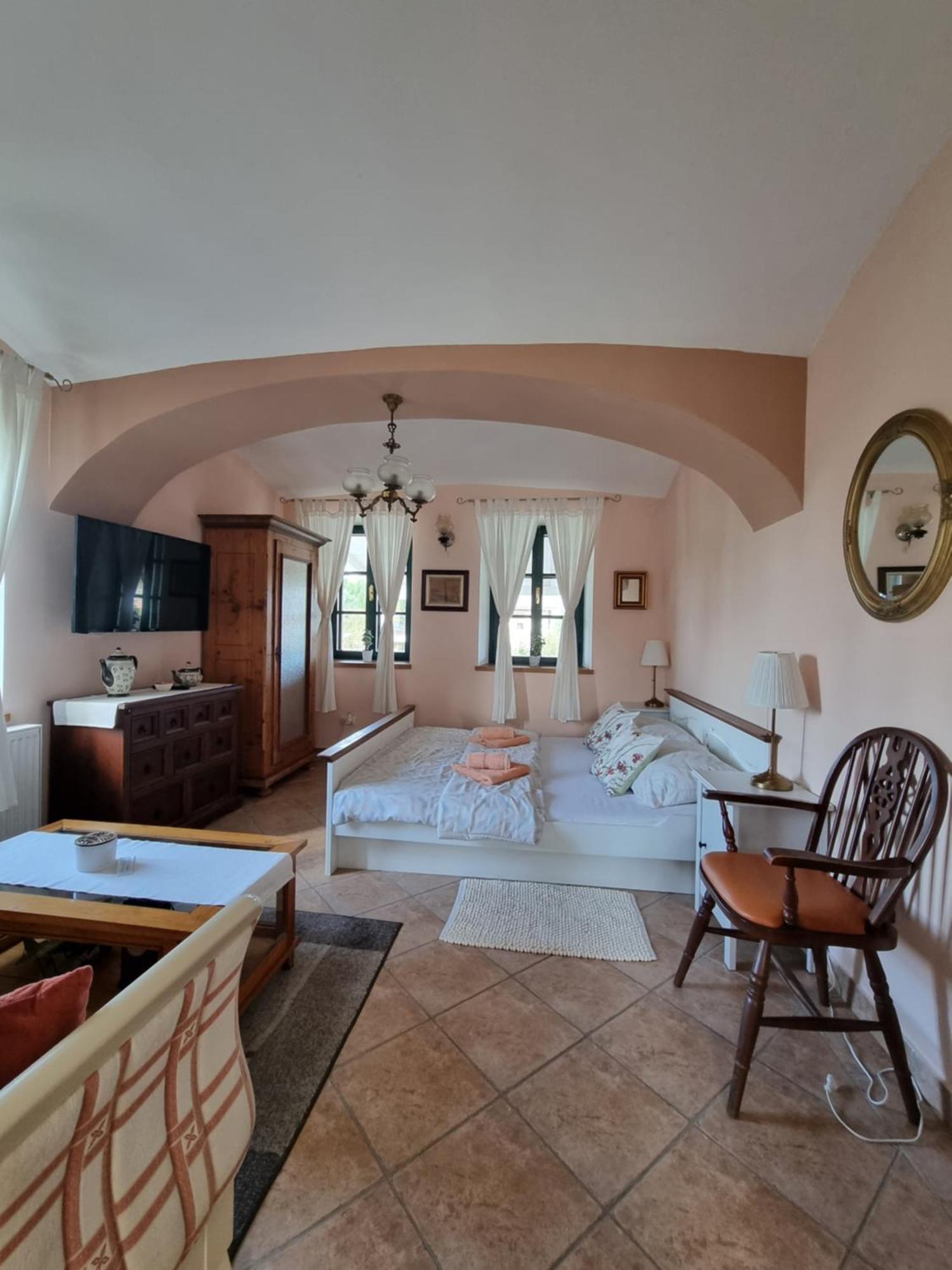 Taverna 1860 Rooms & Apartments Donja Zelina 部屋 写真